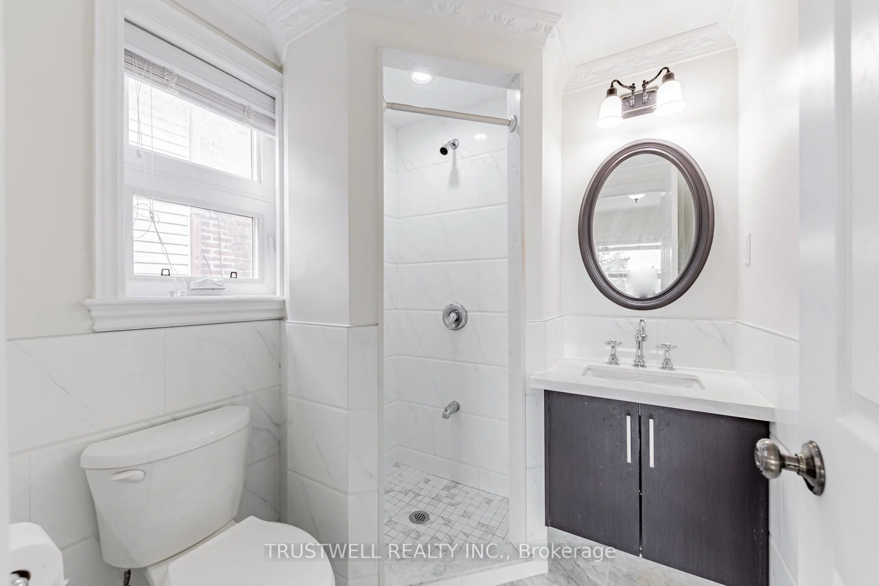 Photo 31 of 142 Borden Street, Toronto, University — HOMEH