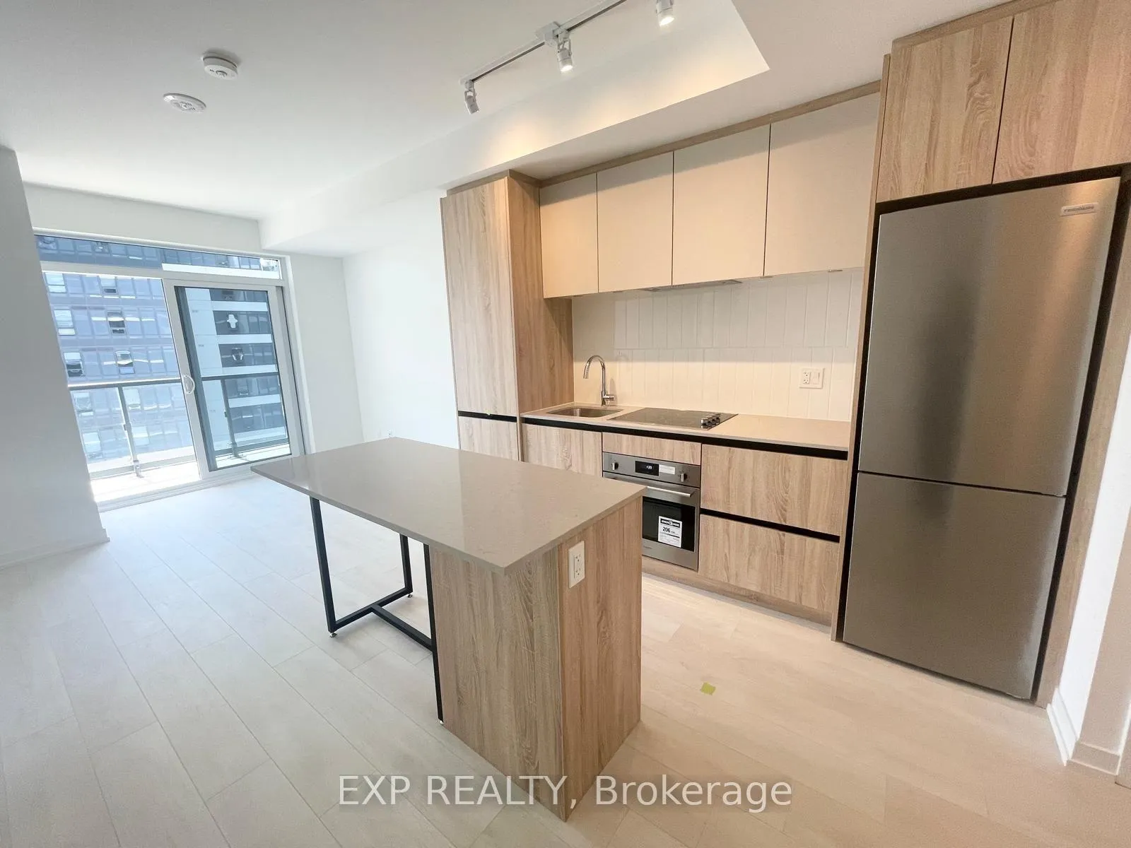 Photo 4 of Unit 917, 7950 Bathurst Street, Vaughan, Beverley Glen — HOMEH