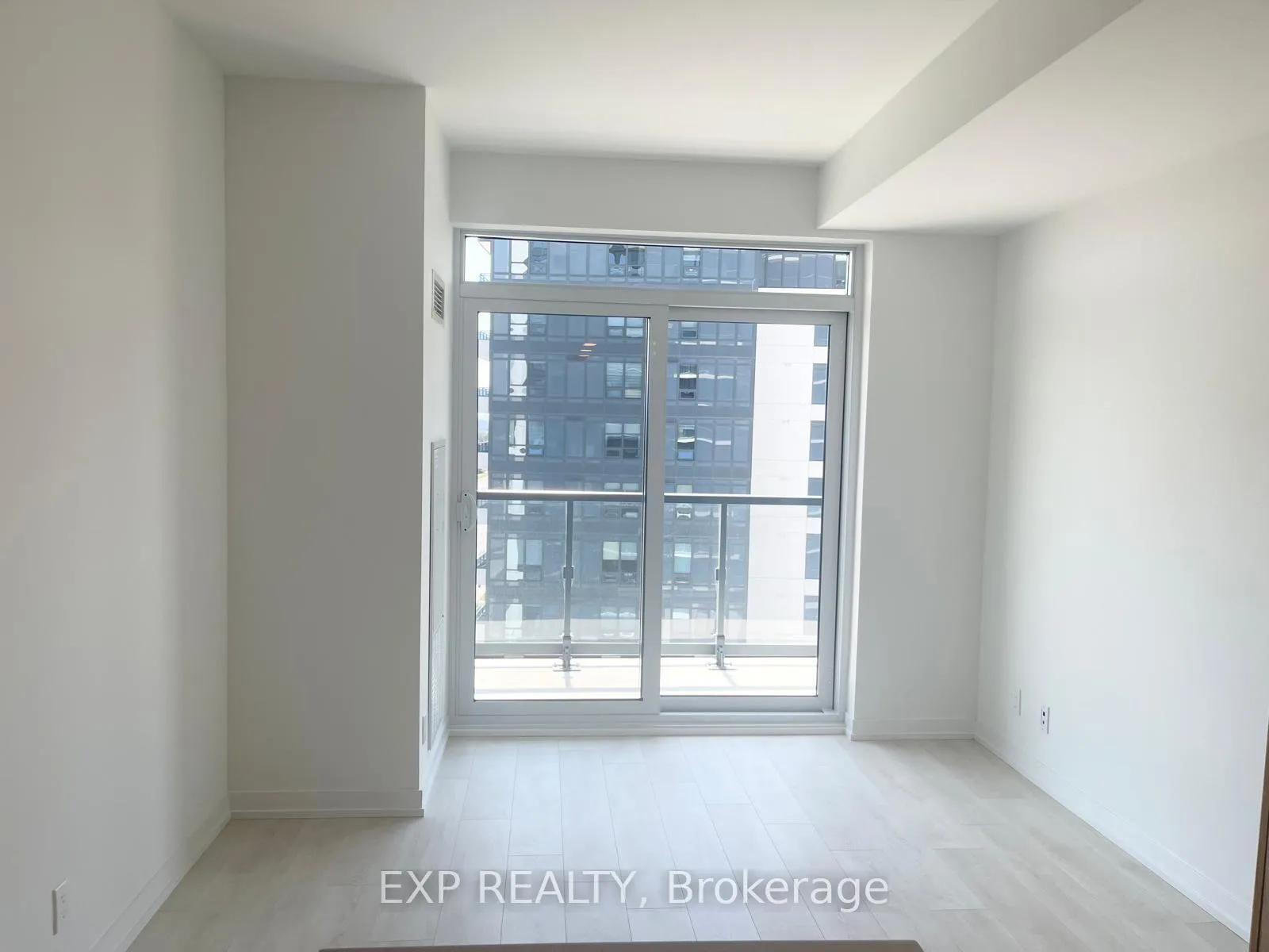 Photo 9 of Unit 917, 7950 Bathurst Street, Vaughan, Beverley Glen — HOMEH