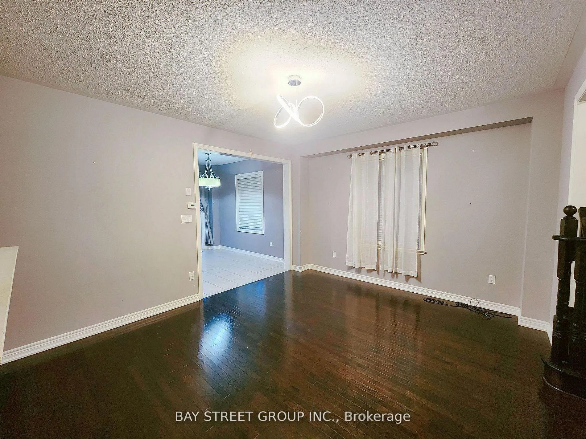 Photo 4 of 93 Alexie Way, Vaughan, Vellore Village — HOMEH