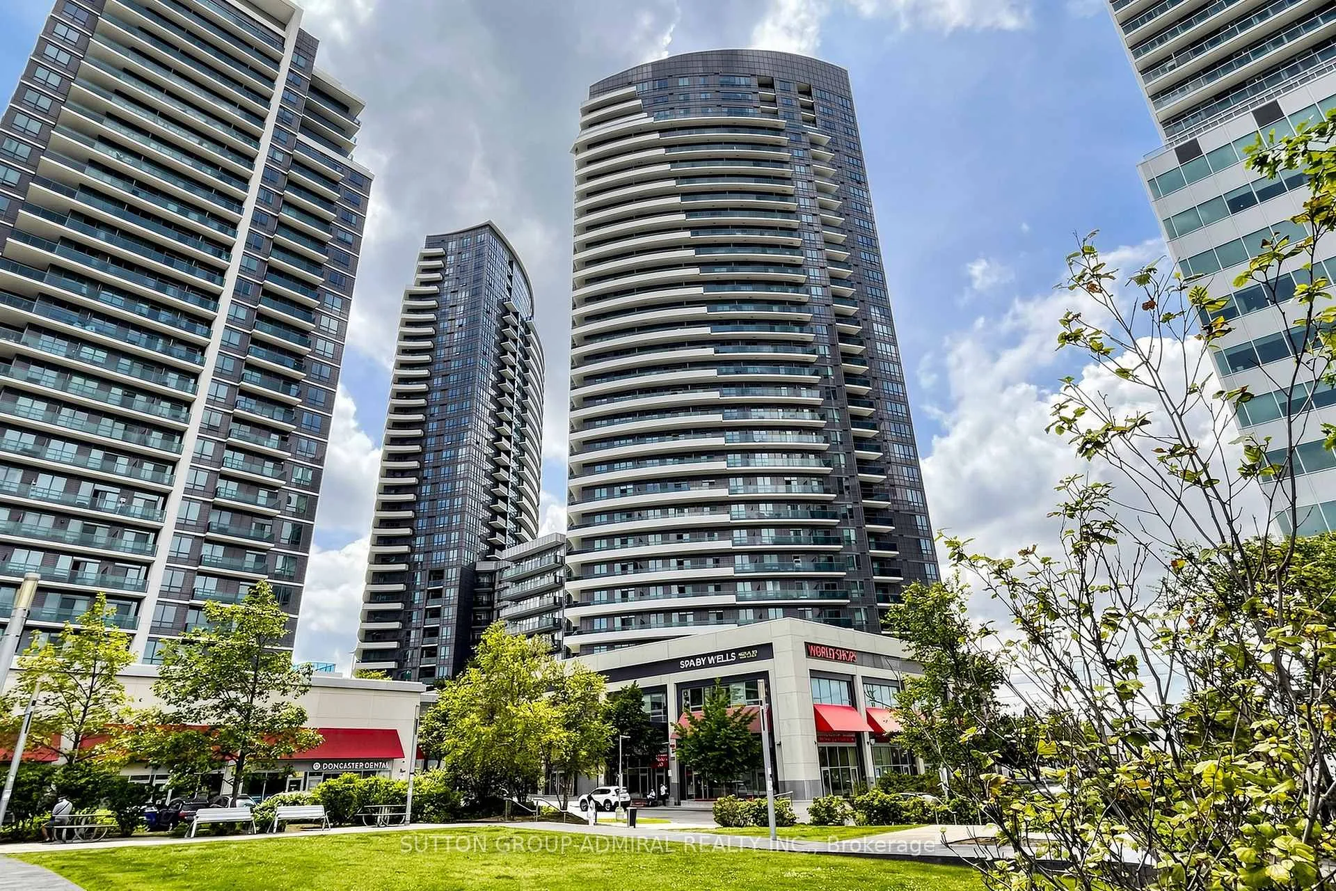 Photo 1 of Unit 2703, 7171 Yonge Street, Markham, Grandview — HOMEH