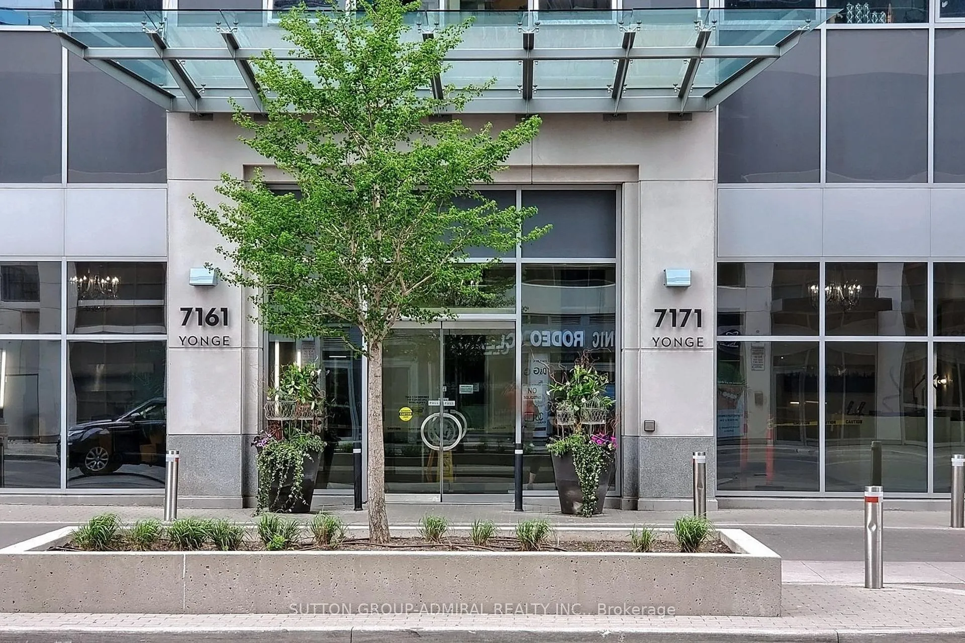 Photo 2 of Unit 2703, 7171 Yonge Street, Markham, Grandview — HOMEH