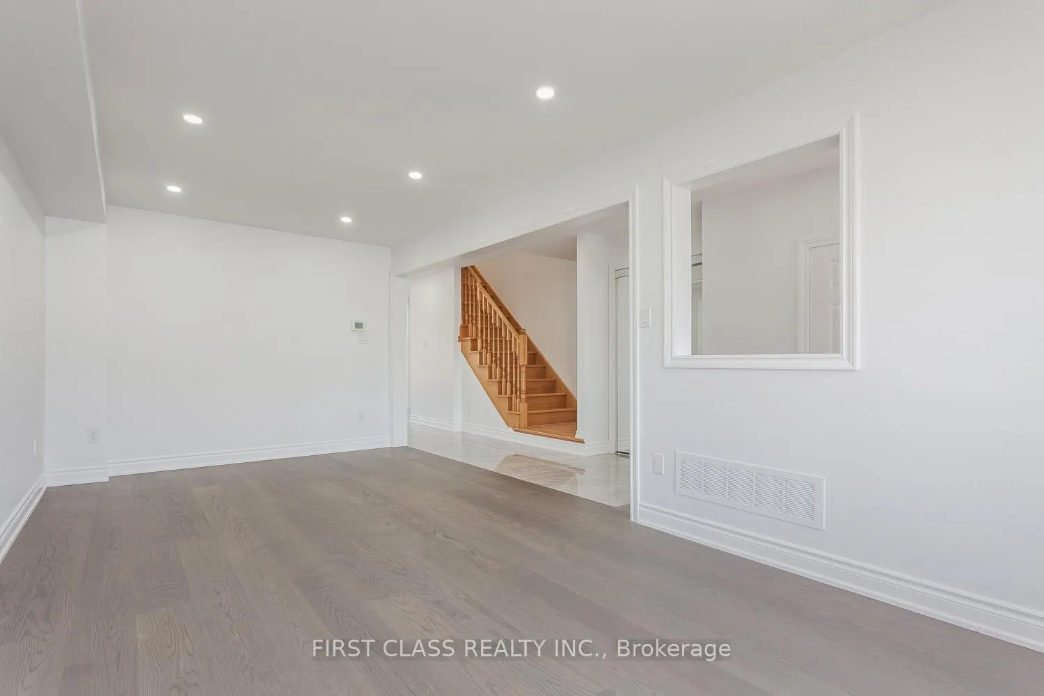 Photo 6 of 1116 Bur Oak Avenue, Markham, Wismer — HOMEH