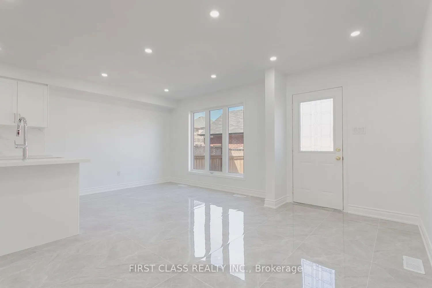 Photo 15 of 1116 Bur Oak Avenue, Markham, Wismer — HOMEH
