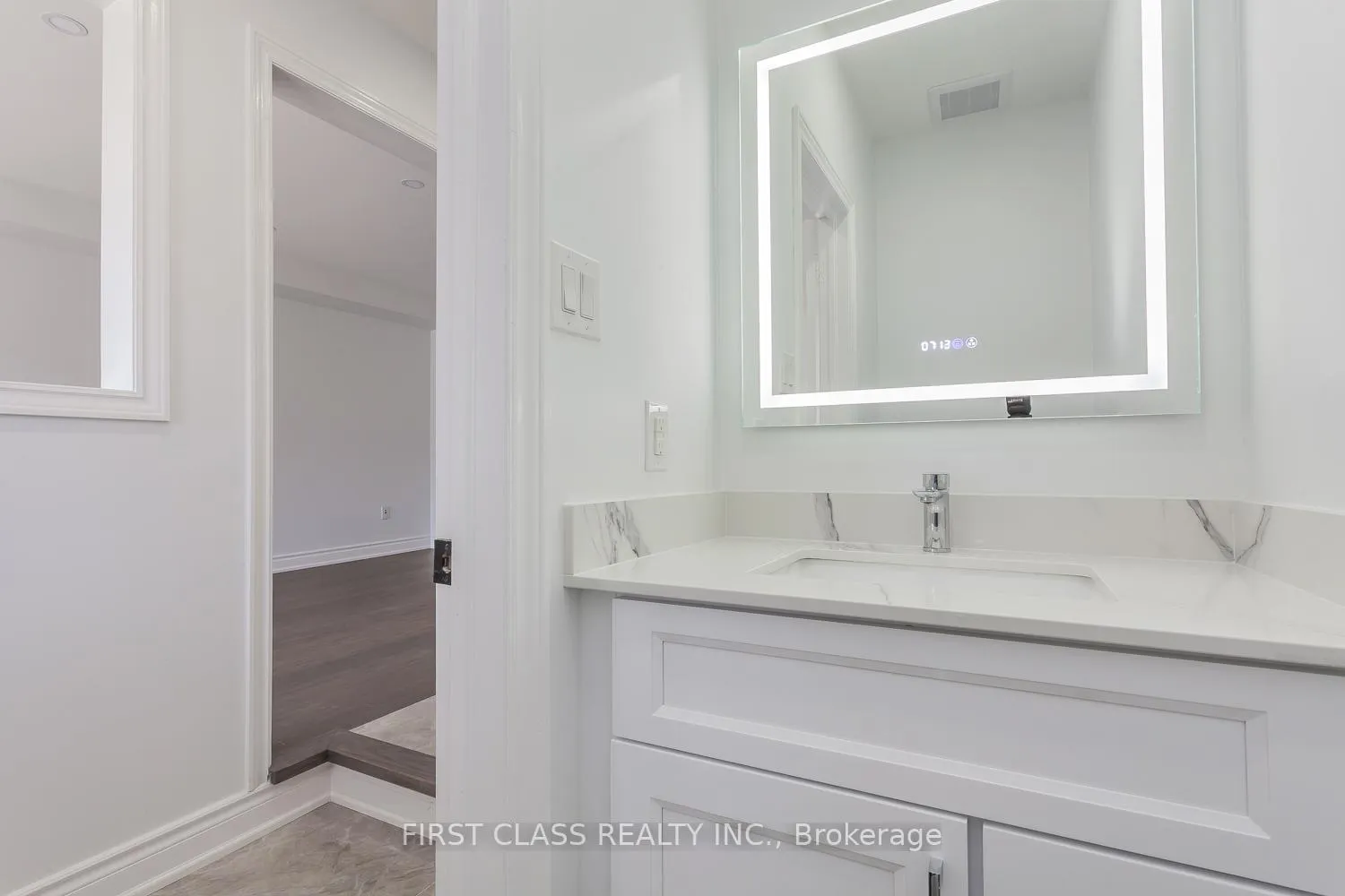 Photo 20 of 1116 Bur Oak Avenue, Markham, Wismer — HOMEH