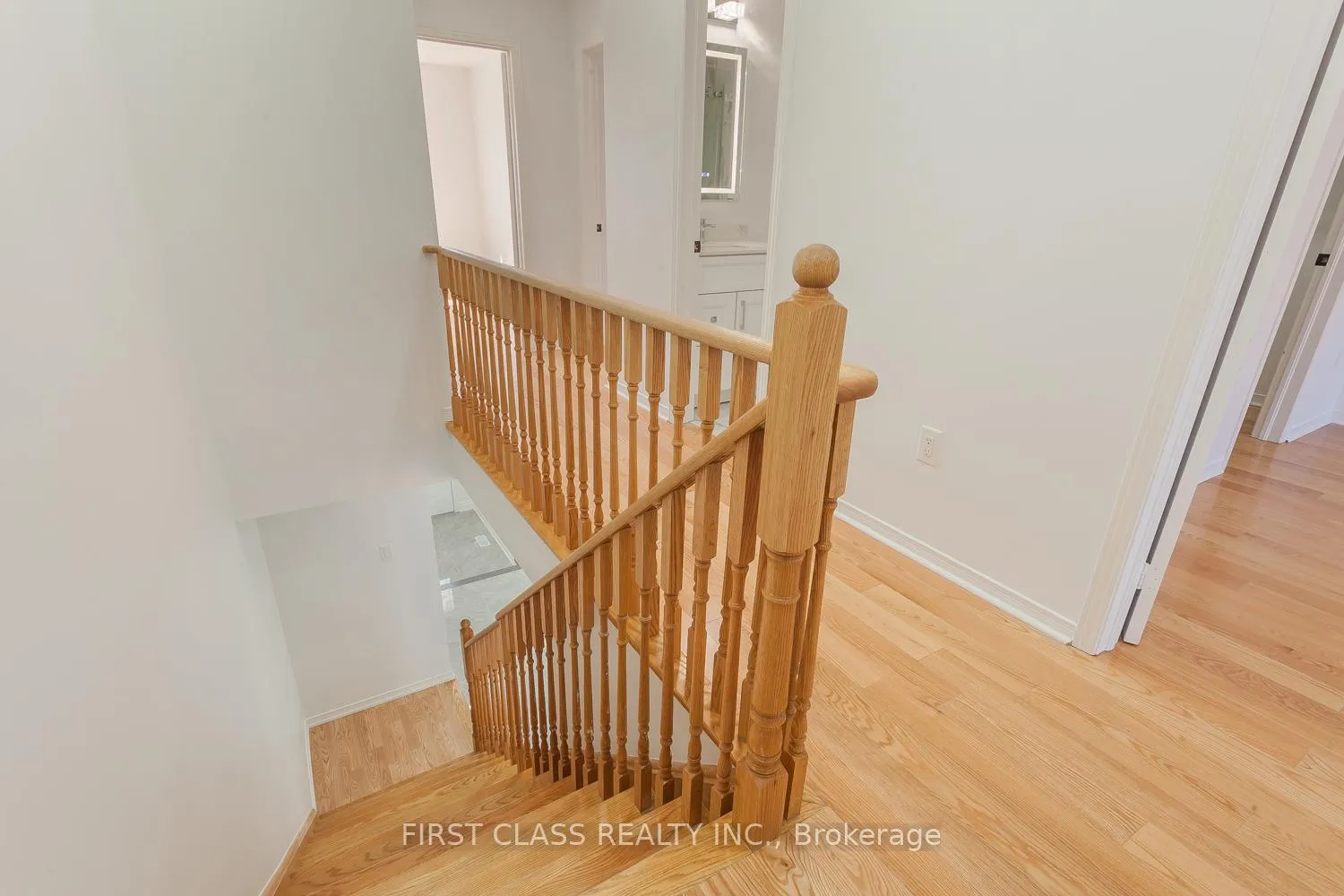 Photo 21 of 1116 Bur Oak Avenue, Markham, Wismer — HOMEH