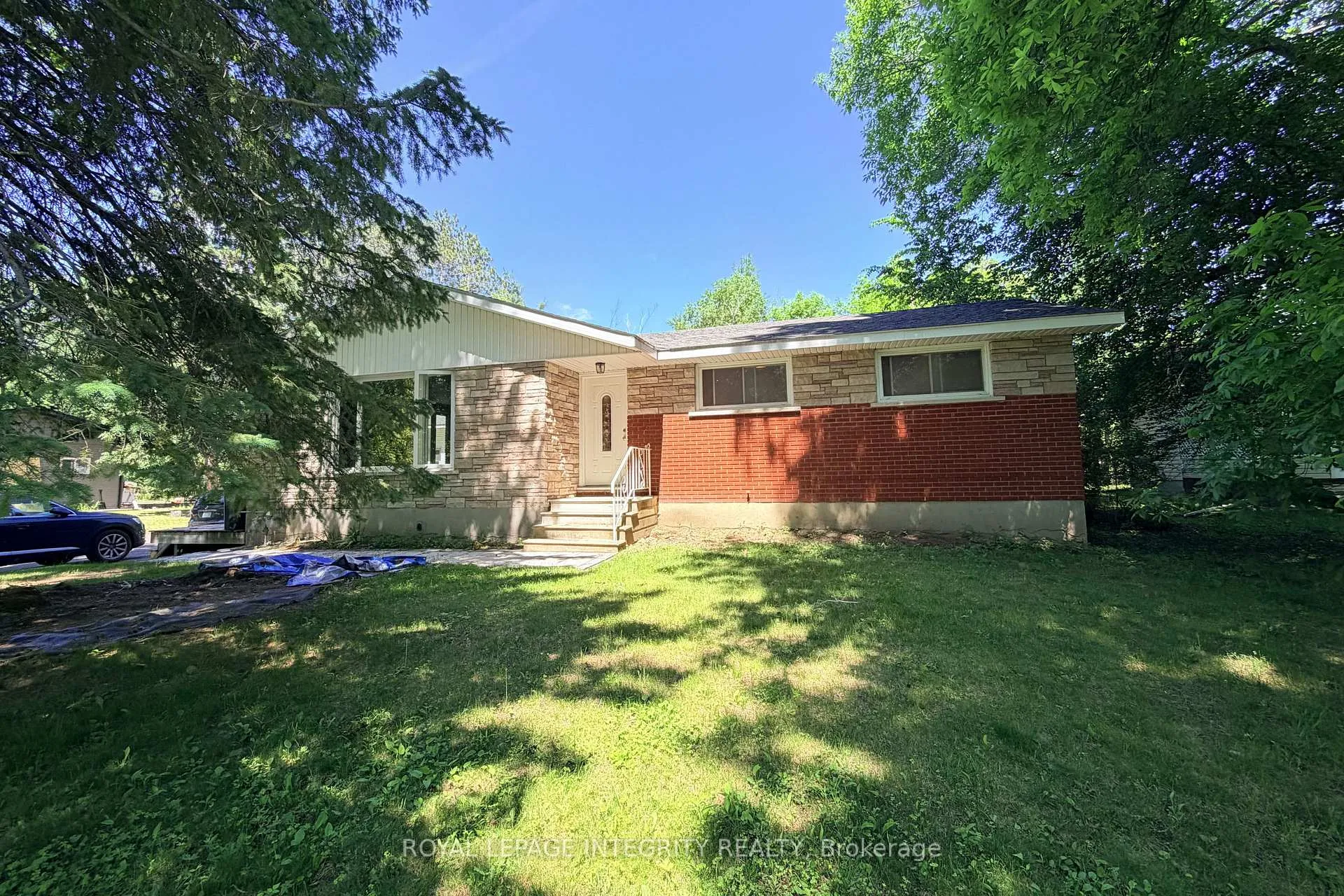 Photo 1 of 6330 Rothbourne Road, Ottawa, Huntley Ward (South East) — HOMEH