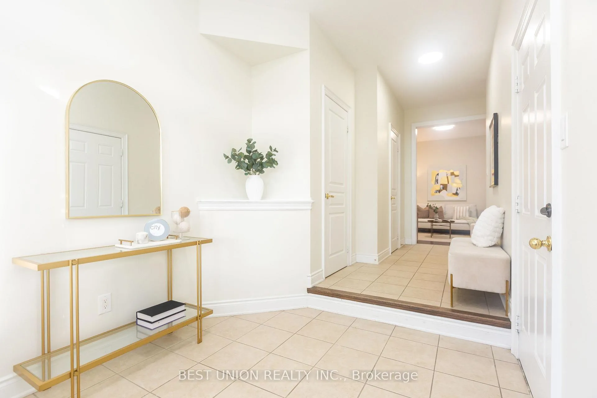 Photo 11 of 31 Bernbridge Road, Markham, Cedar Grove — HOMEH