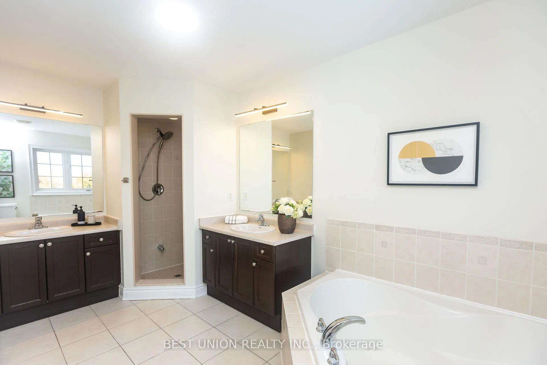 Photo 17 of 31 Bernbridge Road, Markham, Cedar Grove — HOMEH