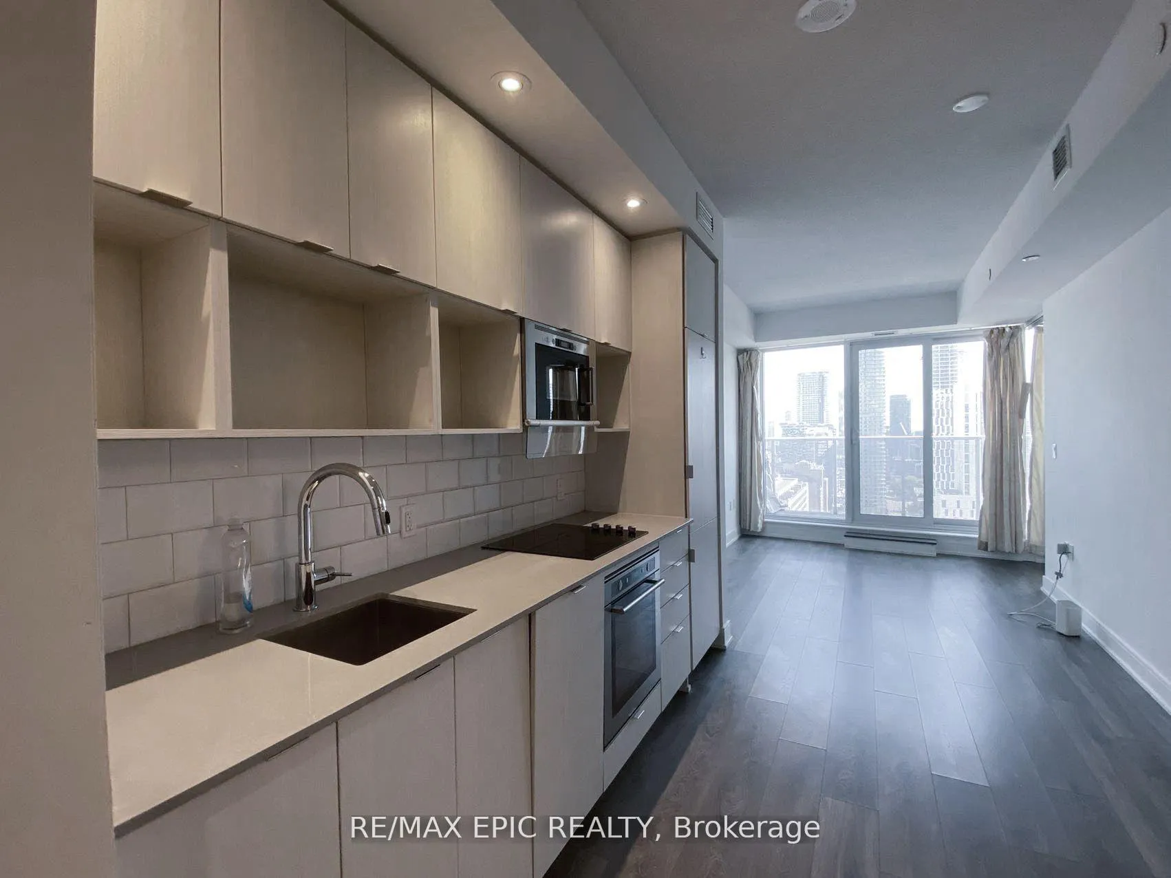 Photo 3 of Unit 2510, 89 Mcgill Street, Toronto, Church-Yonge Corridor — HOMEH