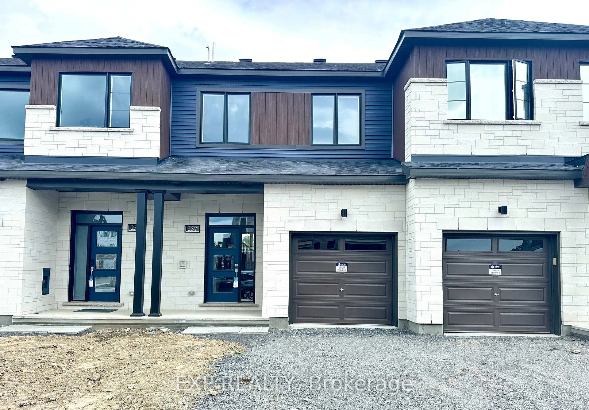 Photo 1 of 257 Bankside Way, Ottawa, Barrhaven - Half Moon Bay — HOMEH