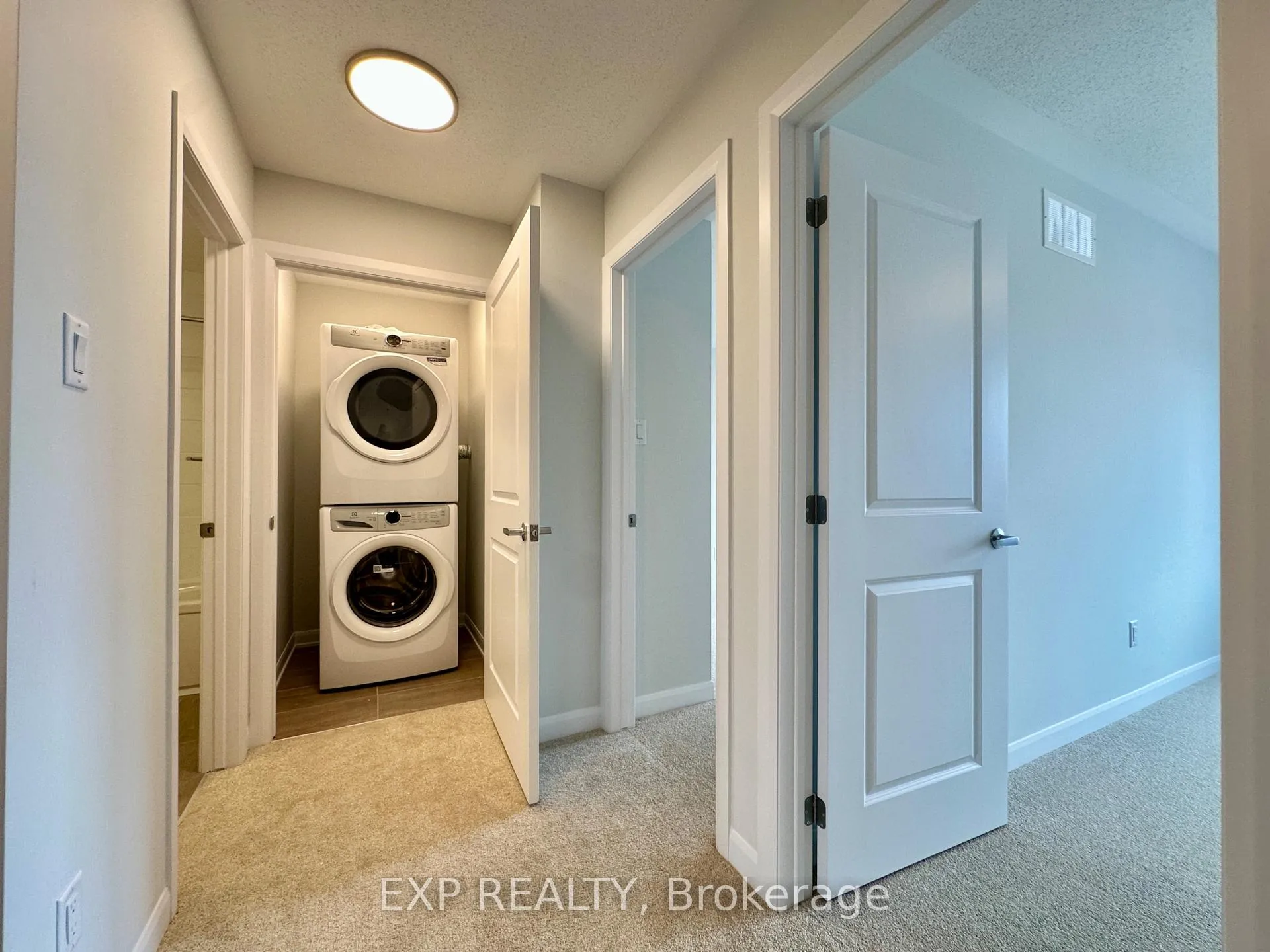 Photo 17 of 257 Bankside Way, Ottawa, Barrhaven - Half Moon Bay — HOMEH