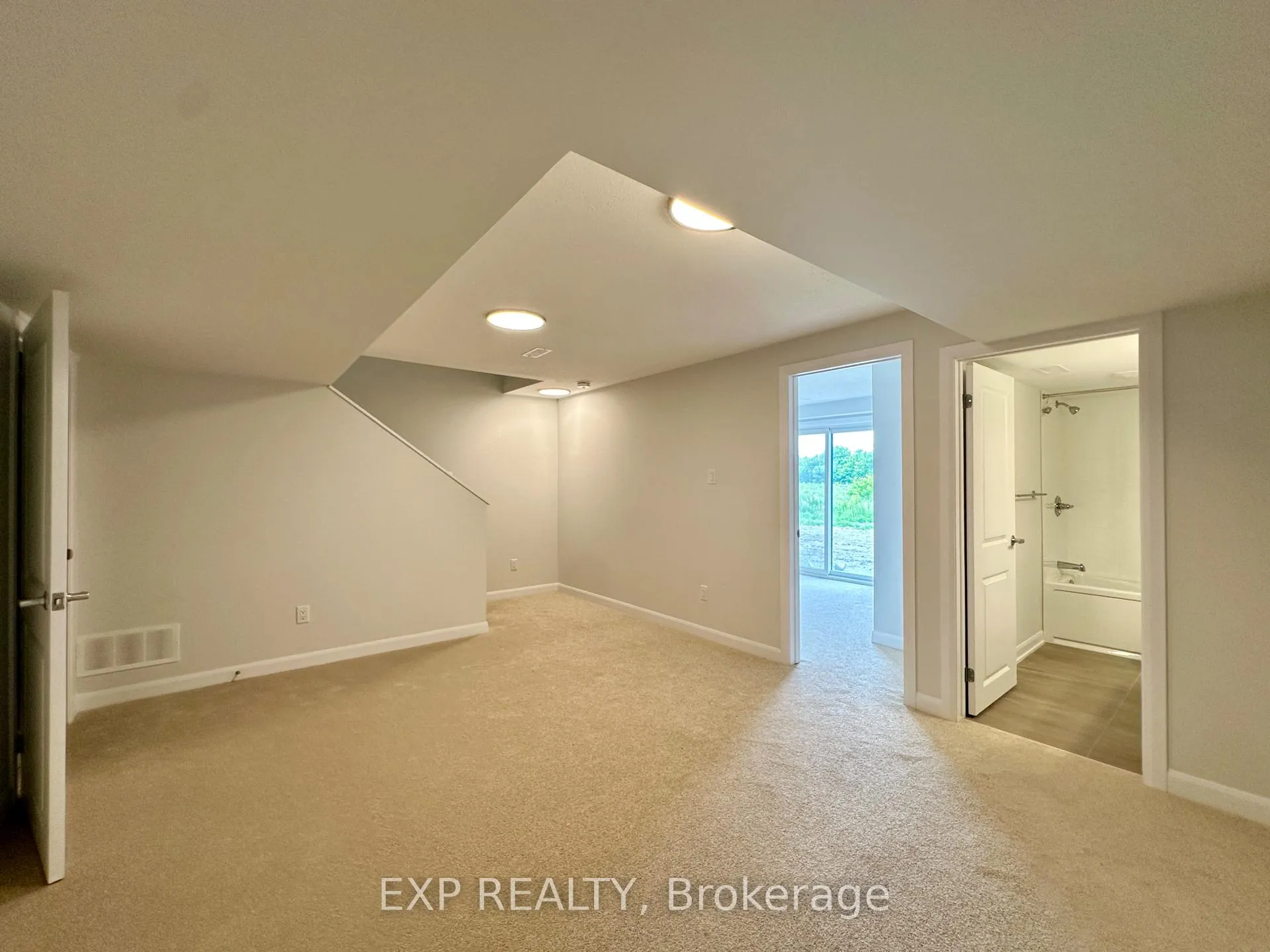 Photo 20 of 257 Bankside Way, Ottawa, Barrhaven - Half Moon Bay — HOMEH