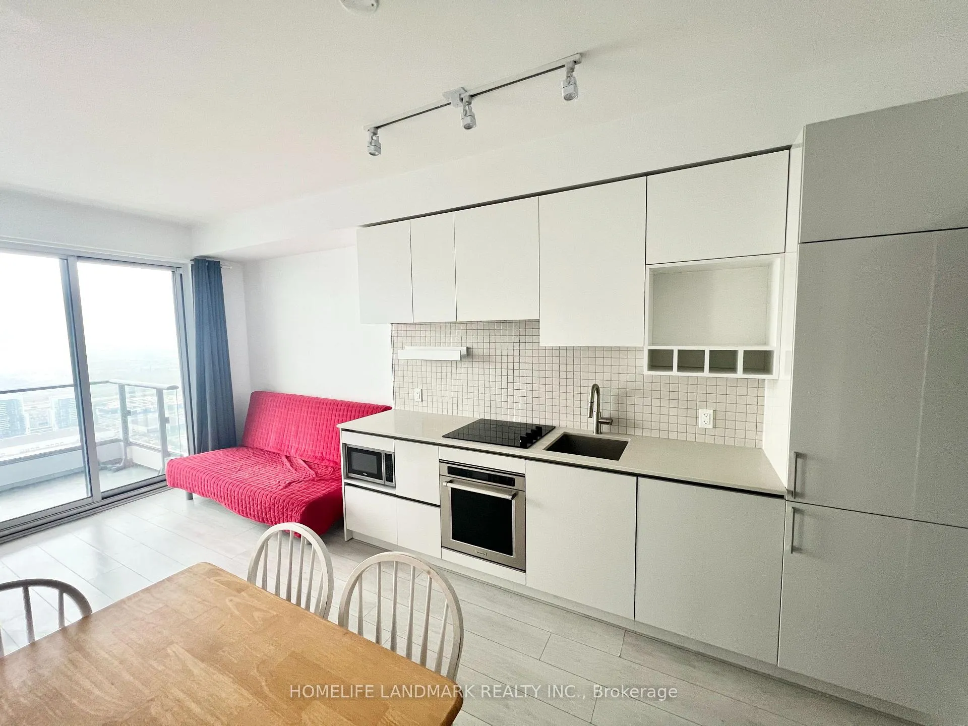 Photo 10 of Unit 5708, 950 Portage Parkway, Vaughan, Vaughan Corporate Centre — HOMEH