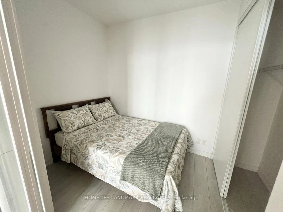 Photo 13 of Unit 5708, 950 Portage Parkway, Vaughan, Vaughan Corporate Centre — HOMEH