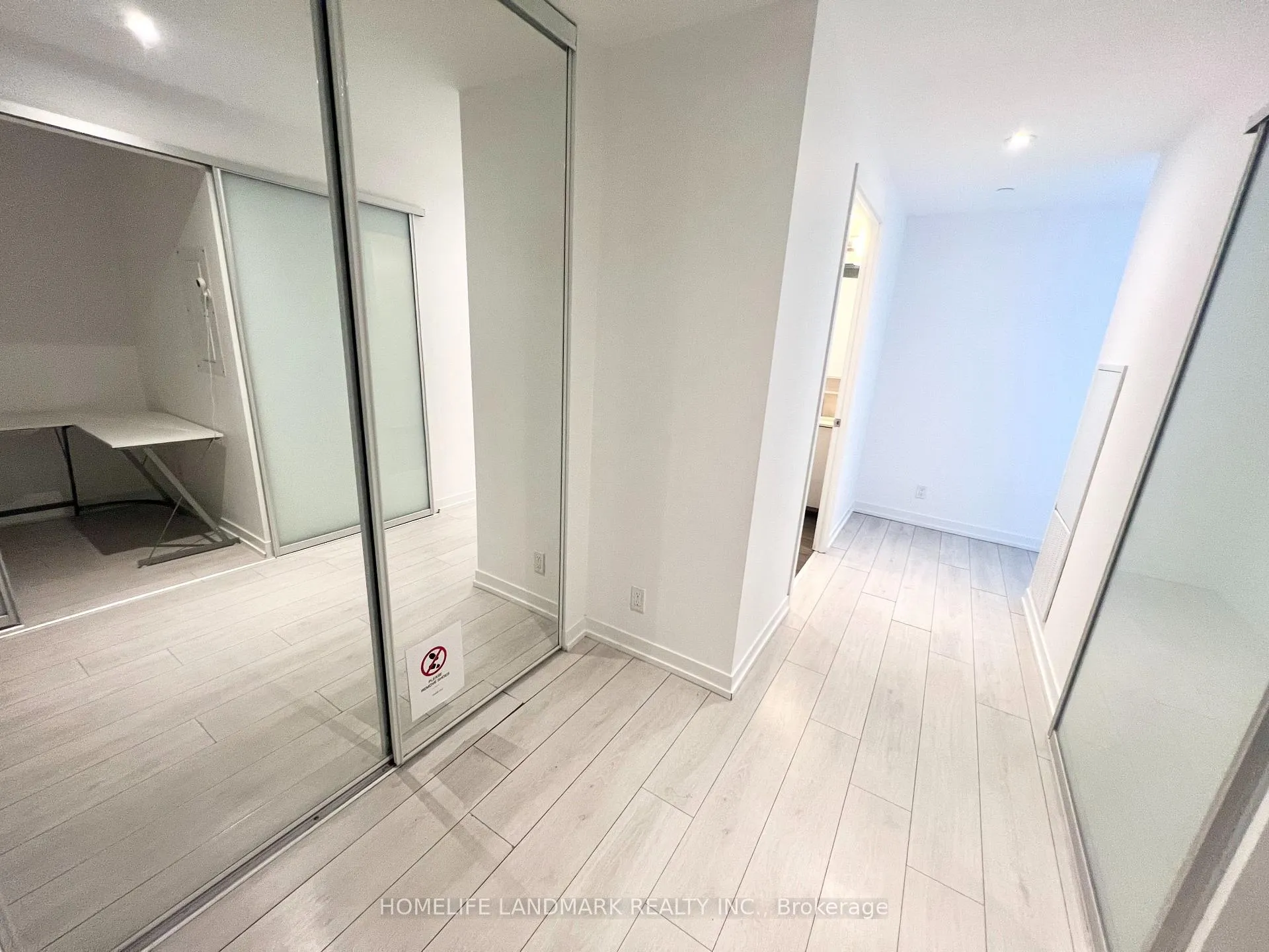Photo 19 of Unit 5708, 950 Portage Parkway, Vaughan, Vaughan Corporate Centre — HOMEH
