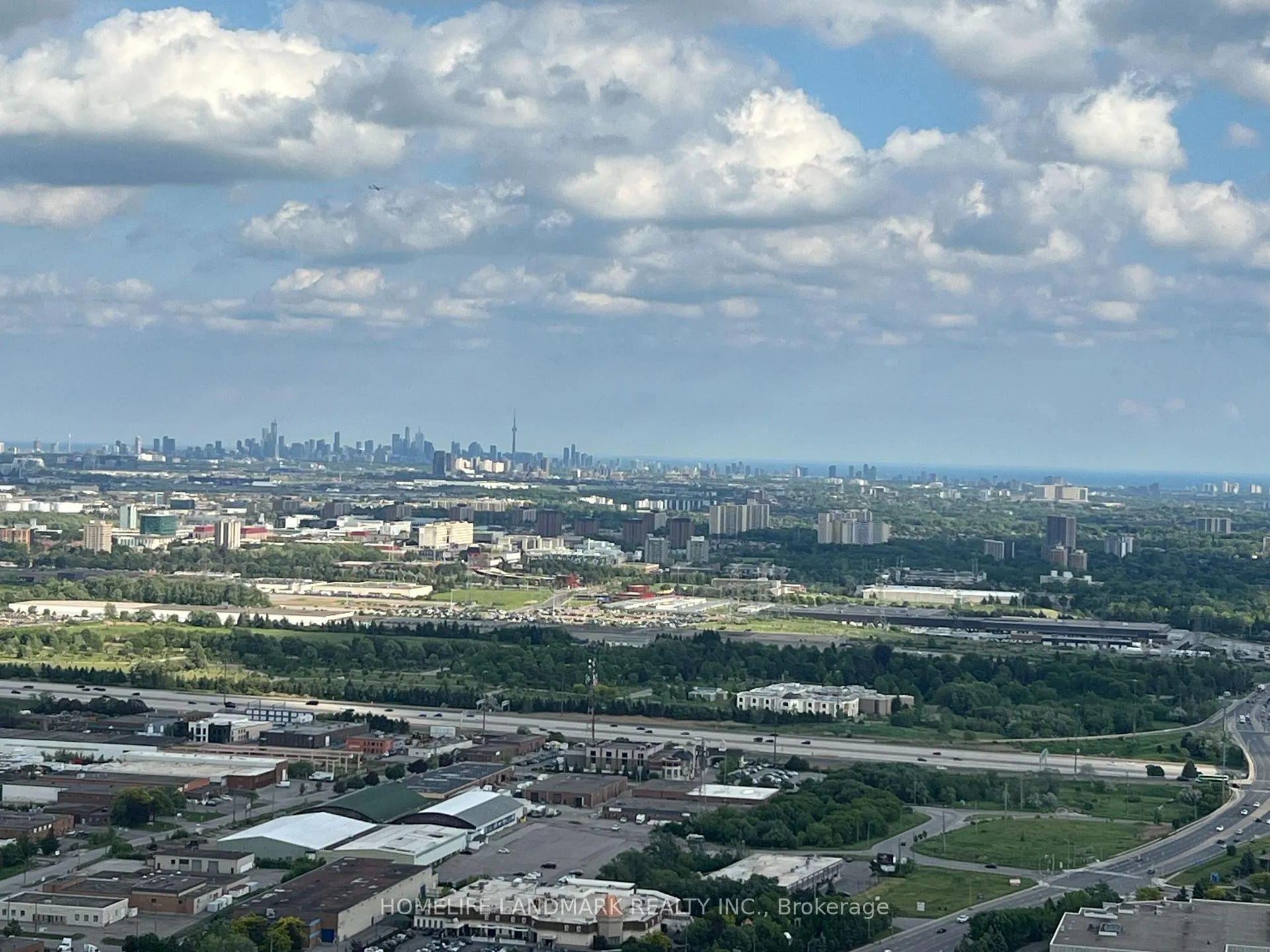 Photo 27 of Unit 5708, 950 Portage Parkway, Vaughan, Vaughan Corporate Centre — HOMEH