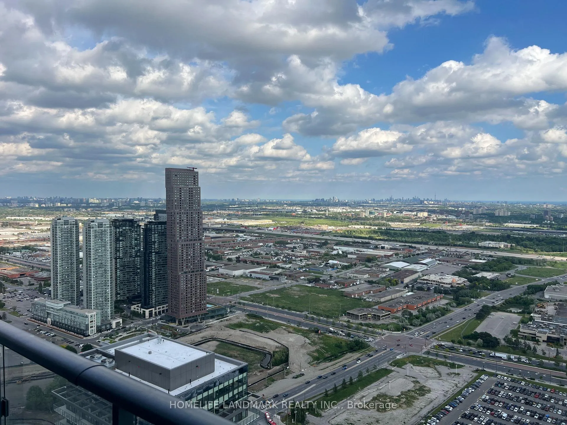 Photo 29 of Unit 5708, 950 Portage Parkway, Vaughan, Vaughan Corporate Centre — HOMEH