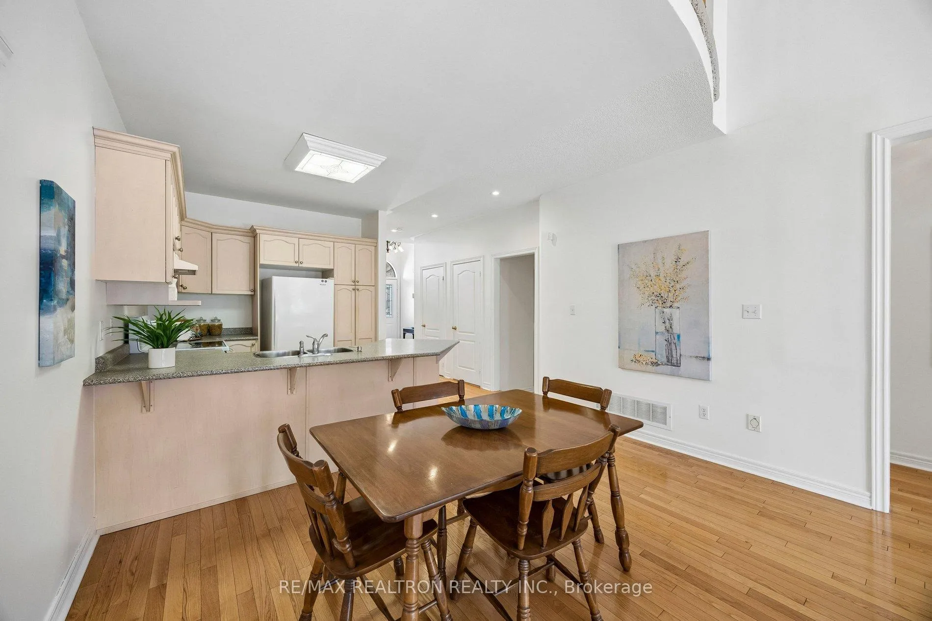 Photo 7 of 30 Trelawny Road, Markham, Greensborough — HOMEH
