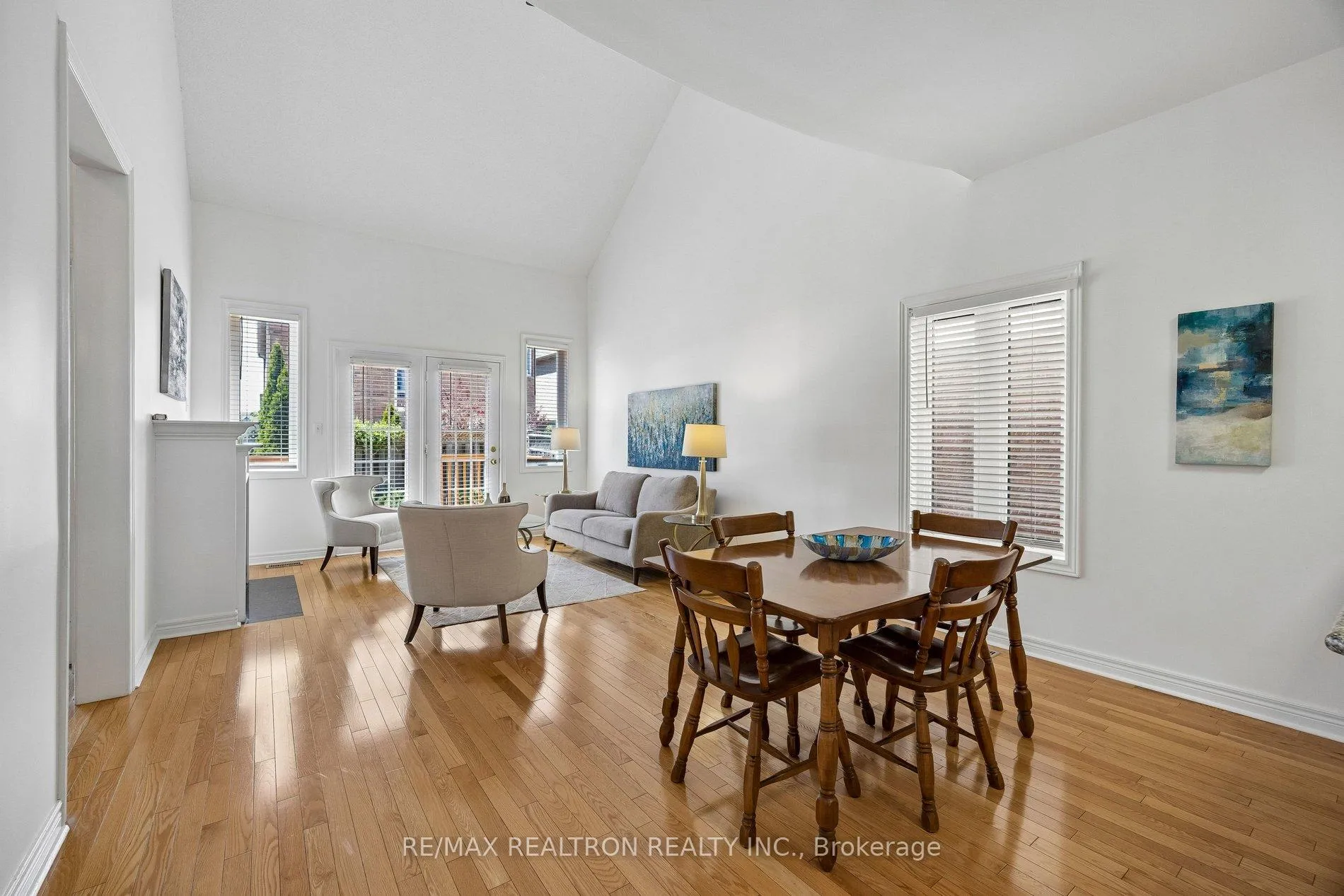 Photo 9 of 30 Trelawny Road, Markham, Greensborough — HOMEH
