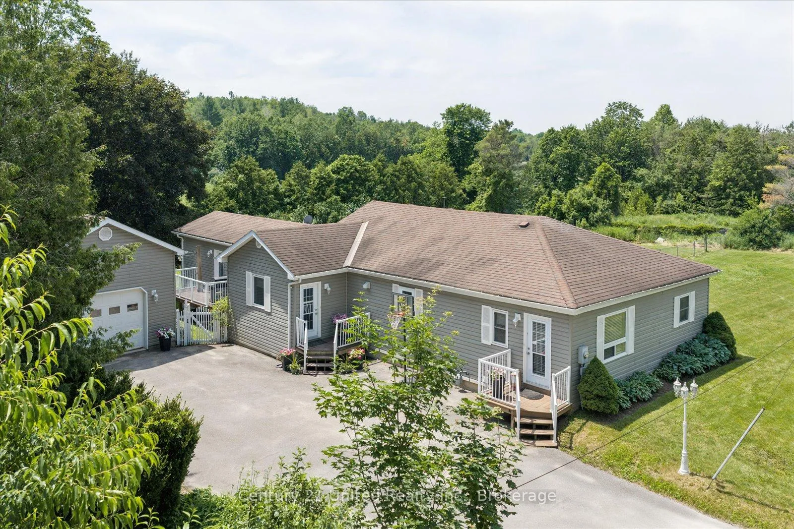 Photo 1 of 1507 Cedar Valley Road, Cavan Monaghan, Cavan Twp — HOMEH