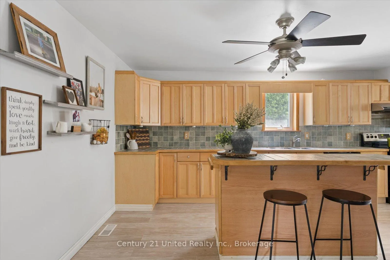 Photo 9 of 1507 Cedar Valley Road, Cavan Monaghan, Cavan Twp — HOMEH