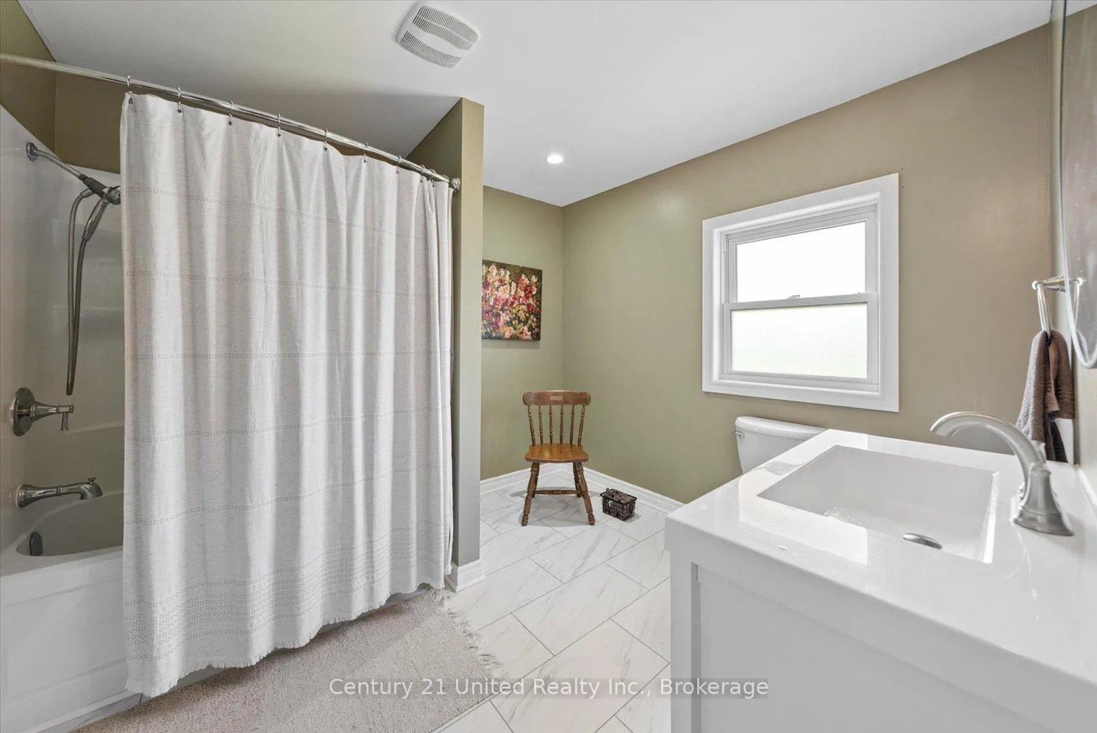 Photo 24 of 1507 Cedar Valley Road, Cavan Monaghan, Cavan Twp — HOMEH