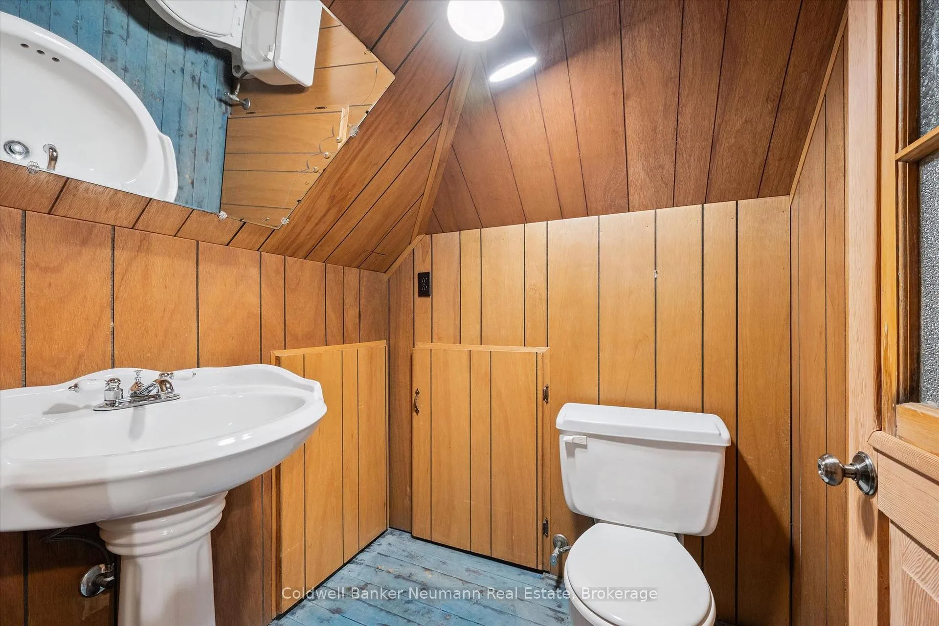 Photo 31 of 53 Hillcrest Drive, Guelph, St. George's — HOMEH