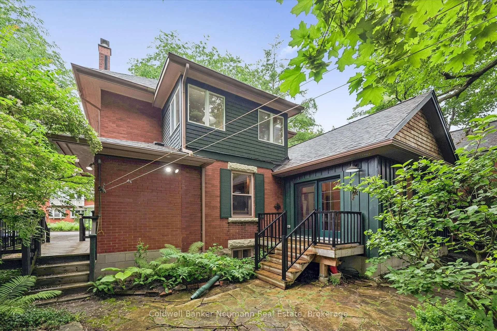 Photo 35 of 53 Hillcrest Drive, Guelph, St. George's — HOMEH