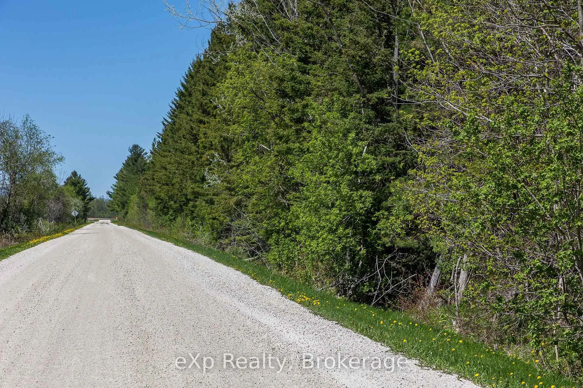 Photo 4 of 5716 County Road 9, Clearview, Rural Clearview — HOMEH