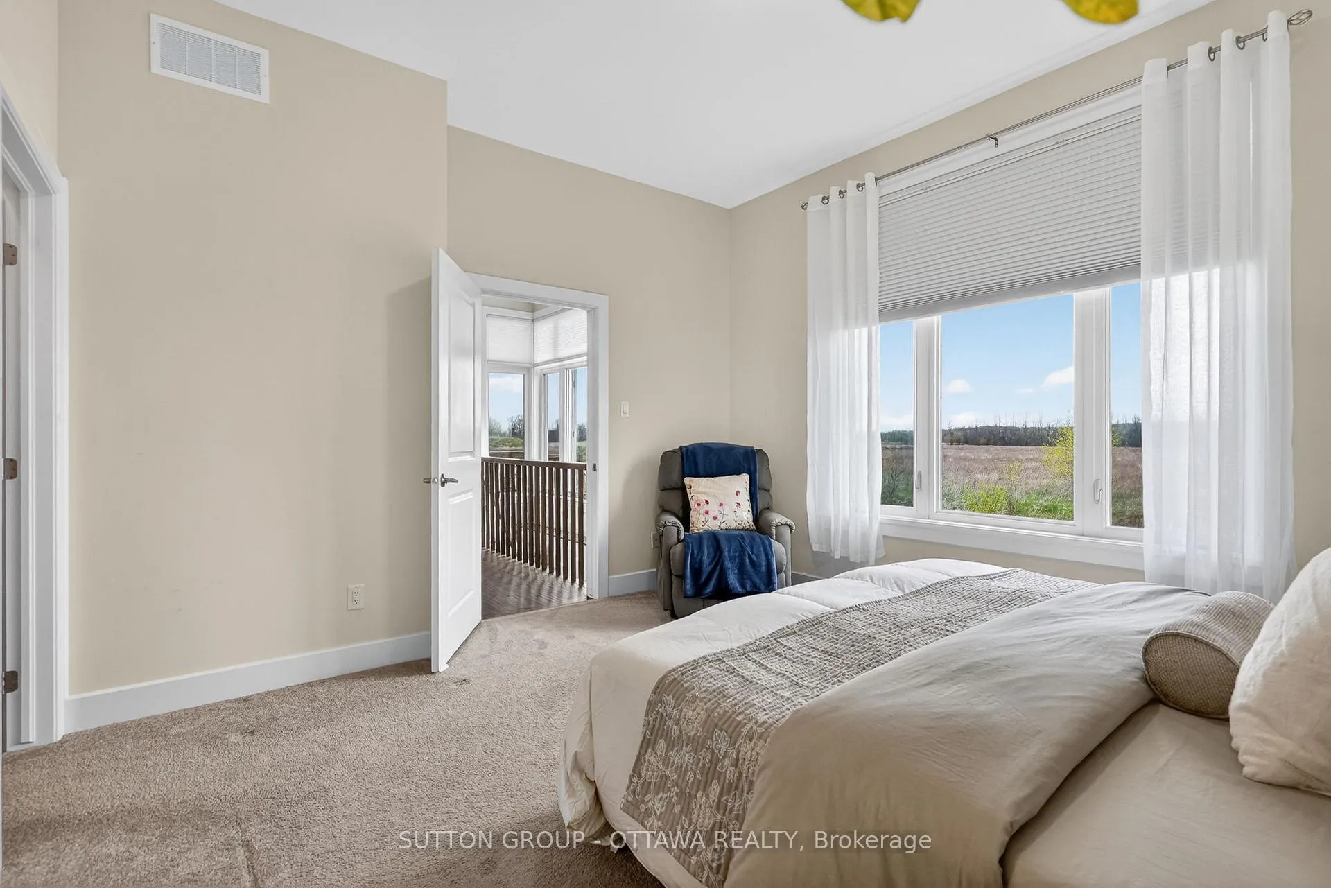 Photo 20 of 105 Dunlop Road, Carleton Place, Carleton Place — HOMEH