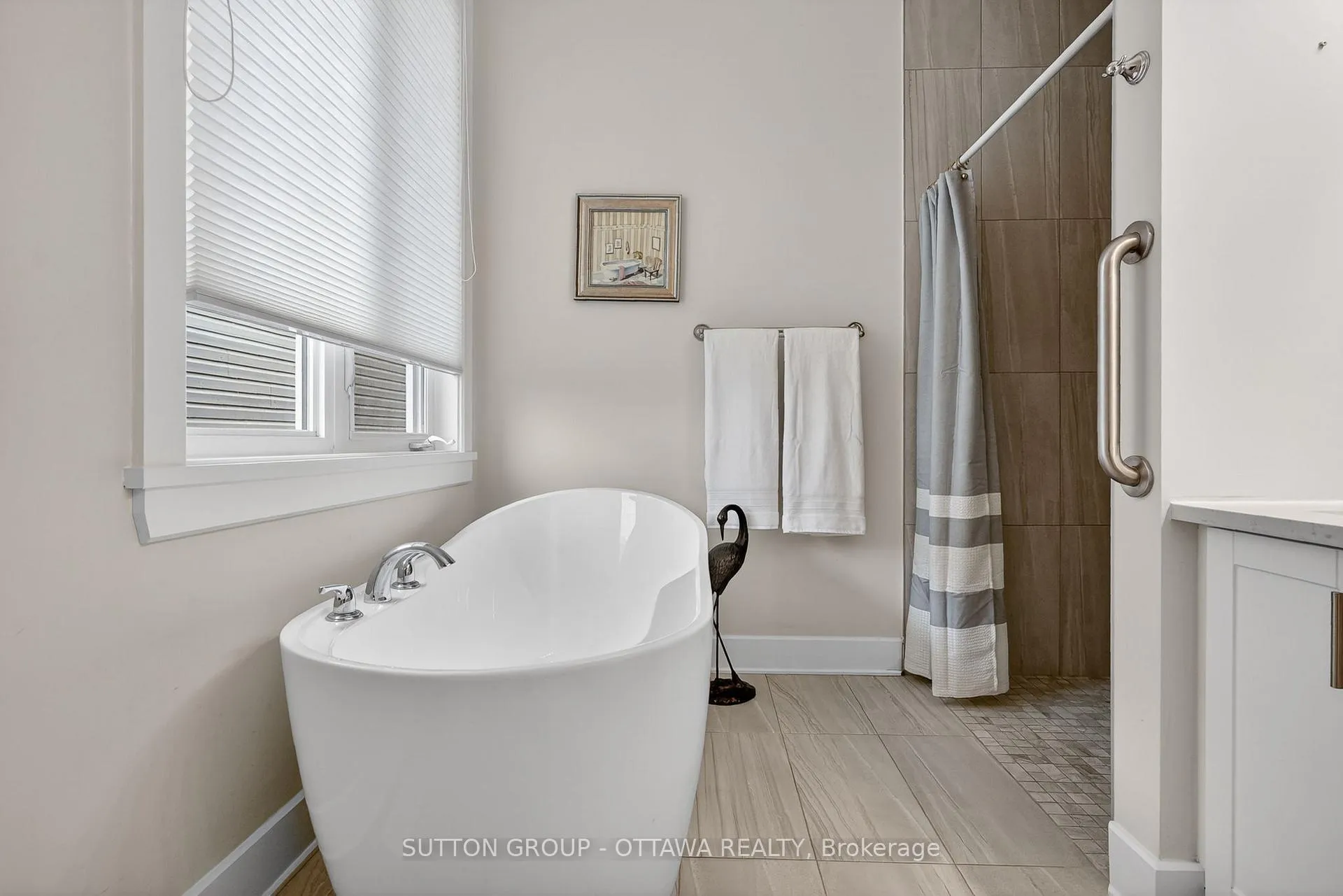 Photo 22 of 105 Dunlop Road, Carleton Place, Carleton Place — HOMEH