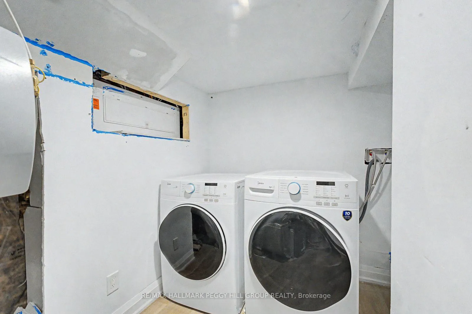 Photo 10 of Unit Lower, 76 Nottingham Road, Barrie, Rural Barrie Southeast — HOMEH