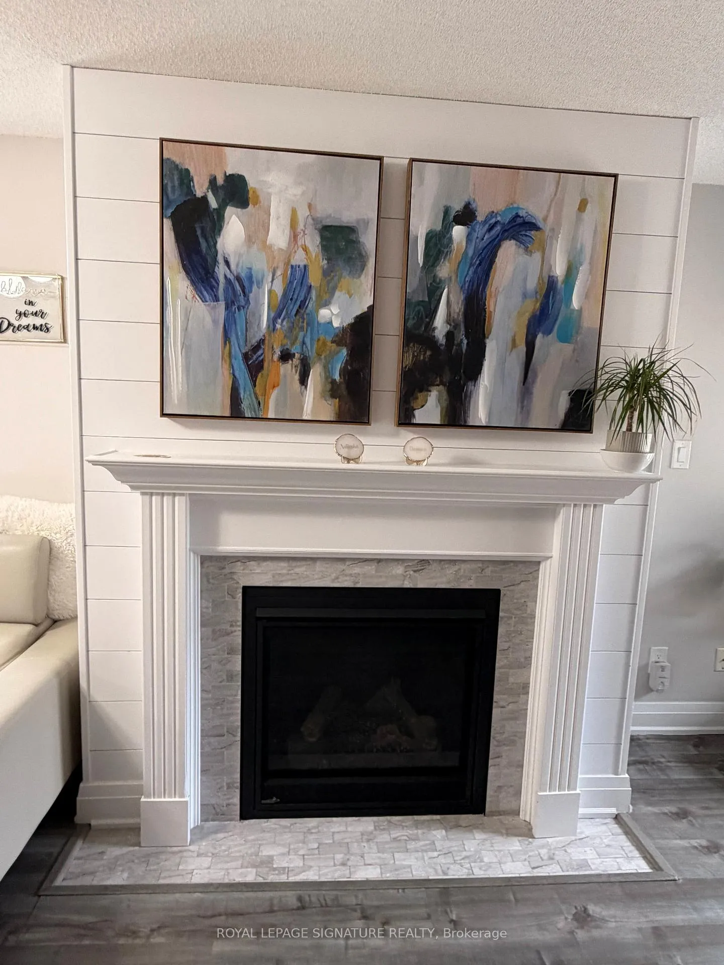 Photo 10 of 118 Athabaska Road, Barrie, Holly — HOMEH