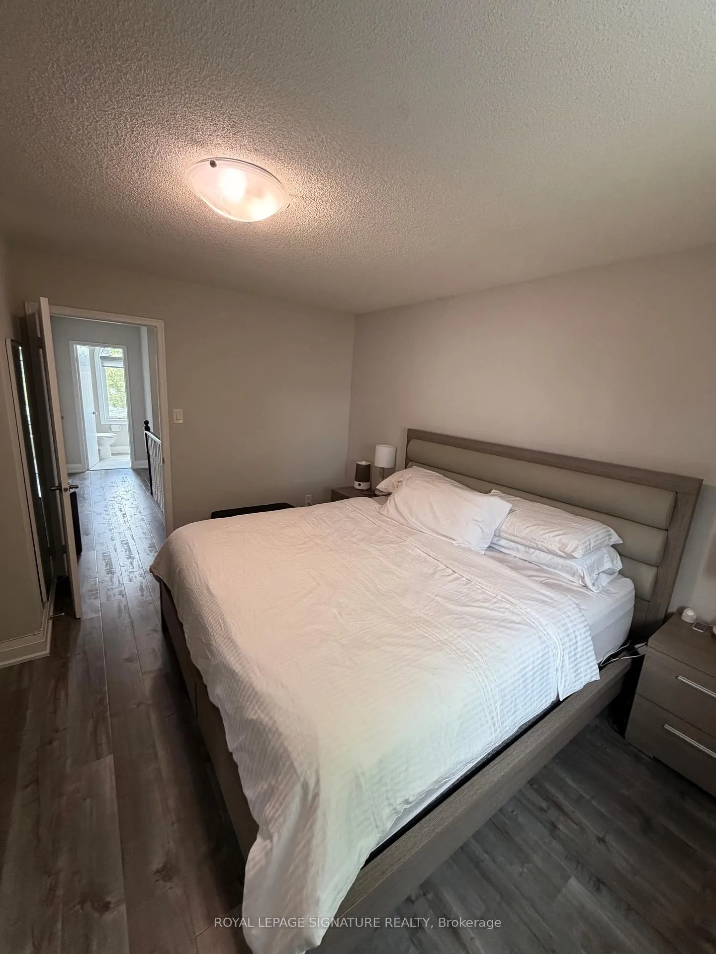 Photo 16 of 118 Athabaska Road, Barrie, Holly — HOMEH