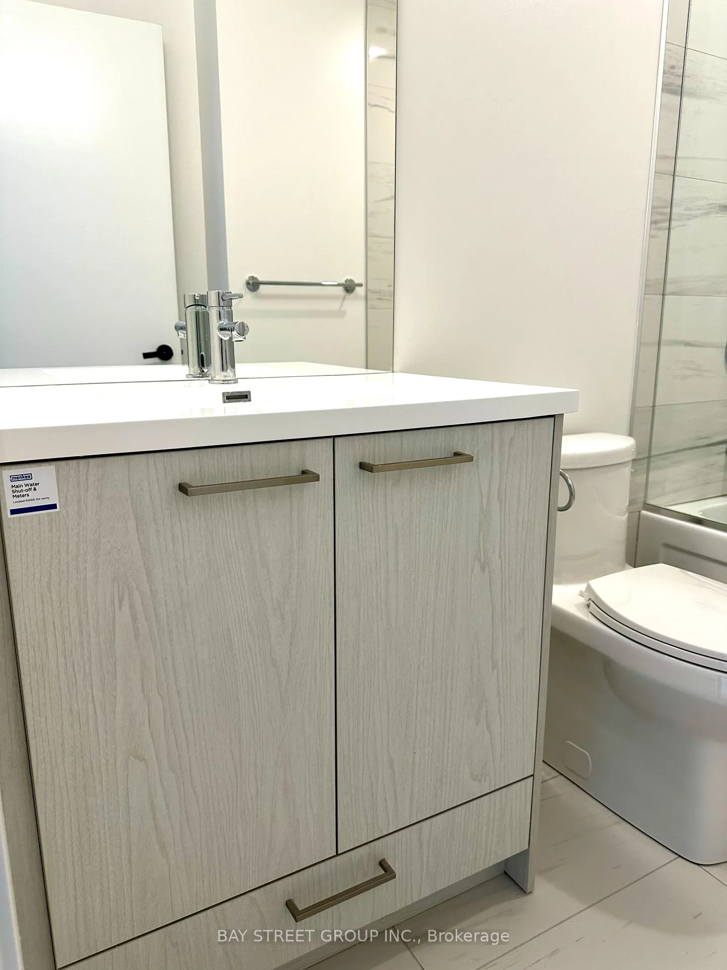 Photo 12 of Unit 1608, 28 Interchange Way, Vaughan, Vaughan Corporate Centre — HOMEH