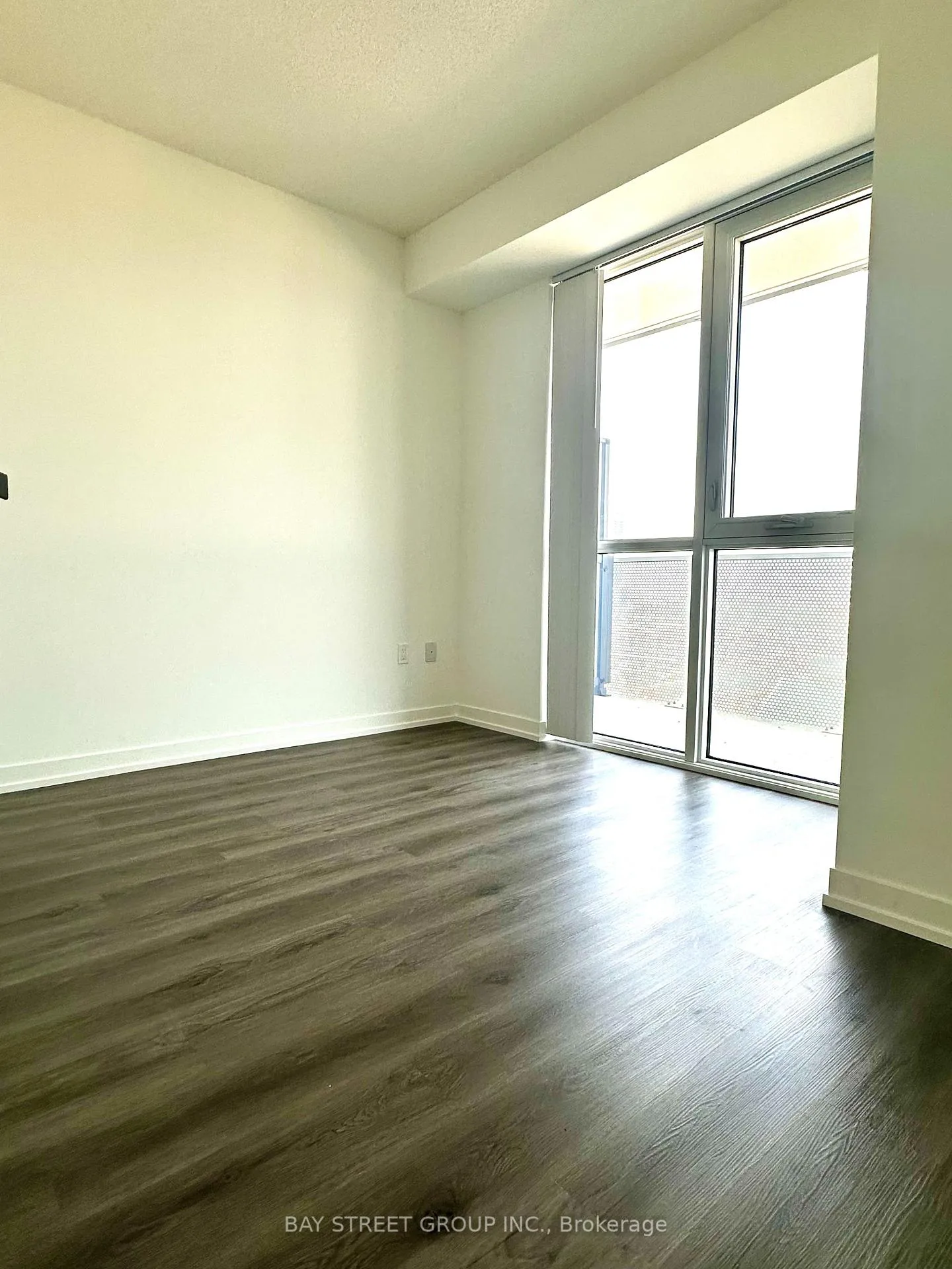 Photo 18 of Unit 1608, 28 Interchange Way, Vaughan, Vaughan Corporate Centre — HOMEH