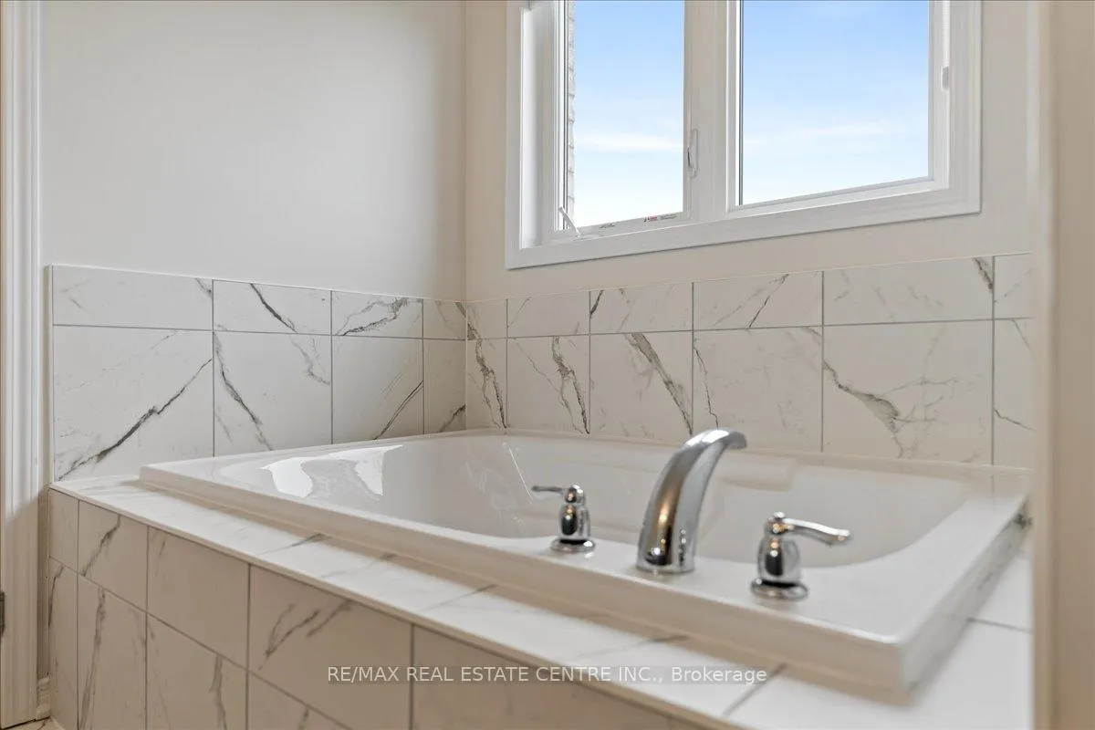 Photo 34 of 119 Cuesta Heights, Hamilton, Stoney Creek Mountain — HOMEH