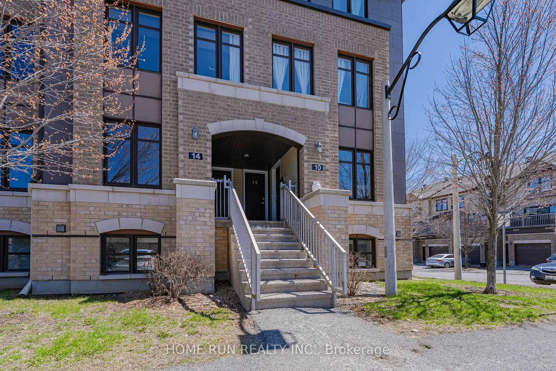 Photo 4 of Unit 20, 12 Argent Private, Ottawa, Kanata - Morgan's Grant/South March — HOMEH