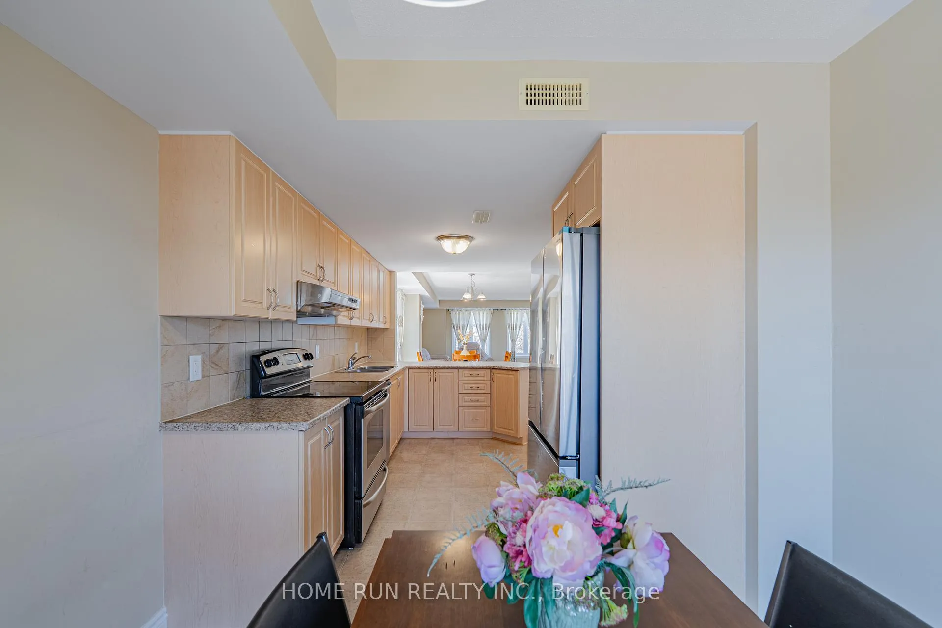 Photo 21 of Unit 20, 12 Argent Private, Ottawa, Kanata - Morgan's Grant/South March — HOMEH