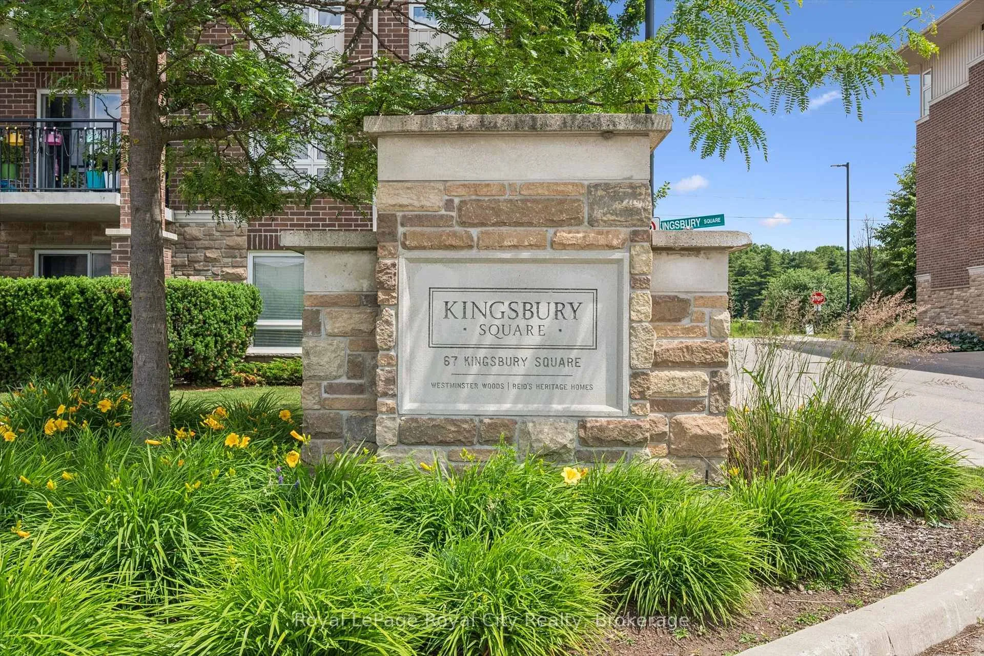 Photo 2 of Unit 111, 67 Kingsbury Square, Guelph, Pineridge/Westminster Woods — HOMEH