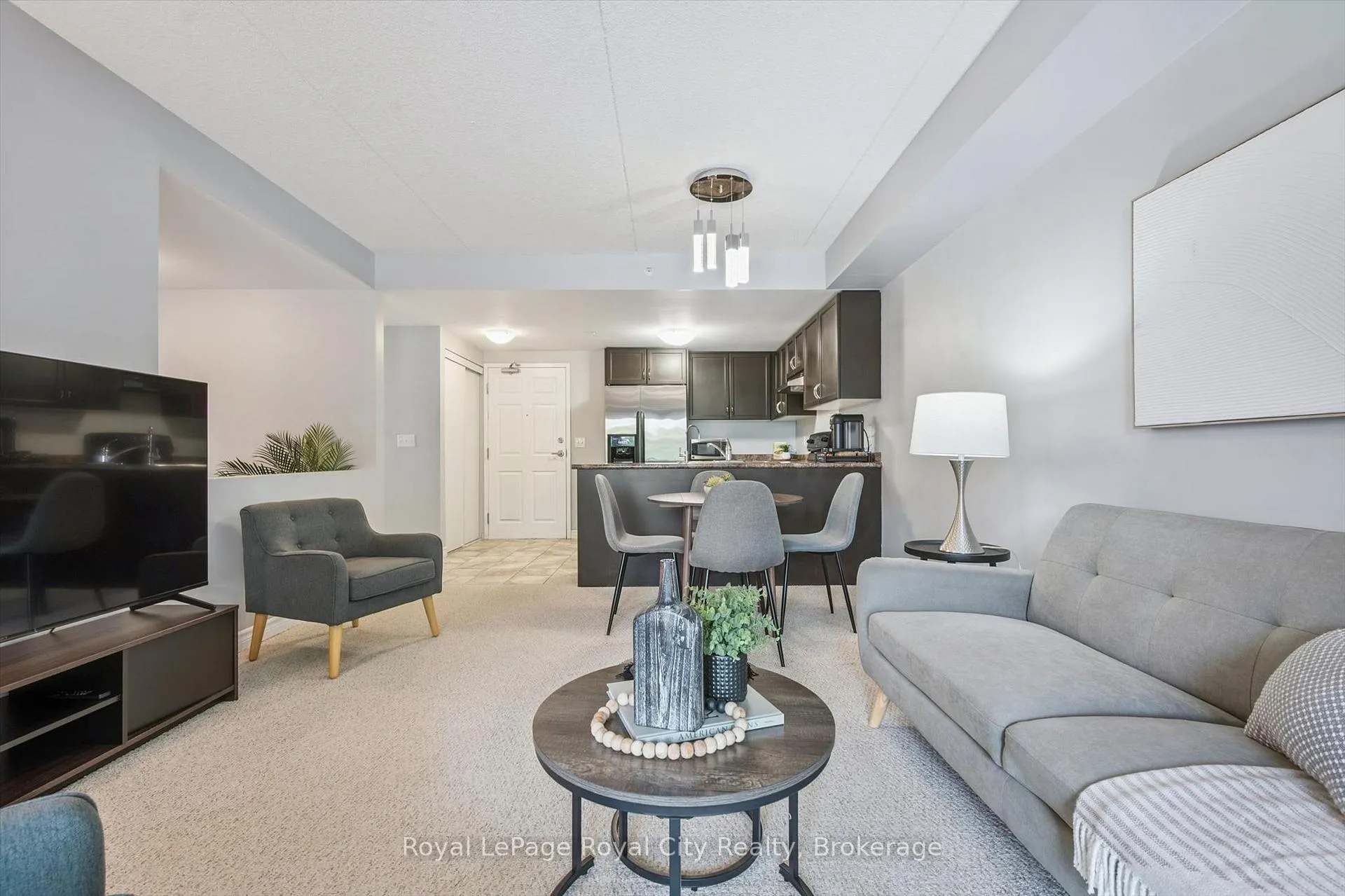 Photo 9 of Unit 111, 67 Kingsbury Square, Guelph, Pineridge/Westminster Woods — HOMEH