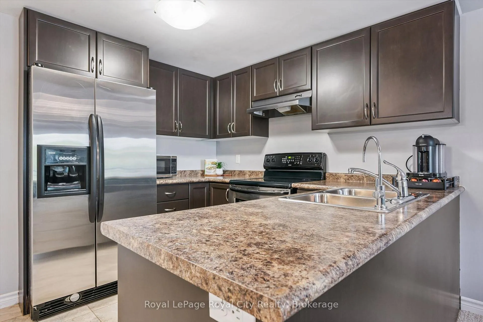Photo 14 of Unit 111, 67 Kingsbury Square, Guelph, Pineridge/Westminster Woods — HOMEH