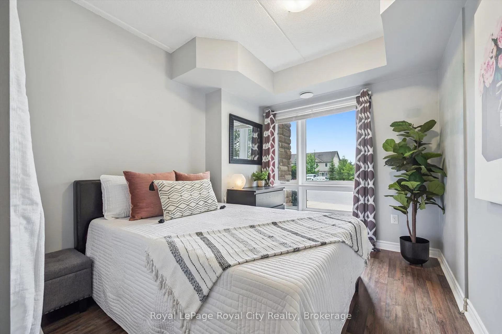 Photo 18 of Unit 111, 67 Kingsbury Square, Guelph, Pineridge/Westminster Woods — HOMEH