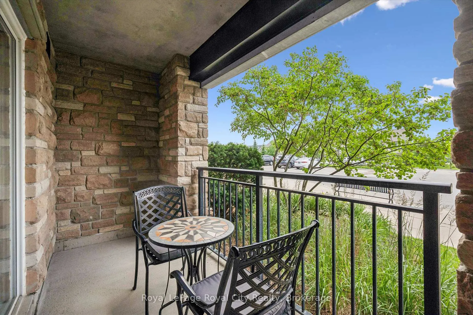 Photo 23 of Unit 111, 67 Kingsbury Square, Guelph, Pineridge/Westminster Woods — HOMEH