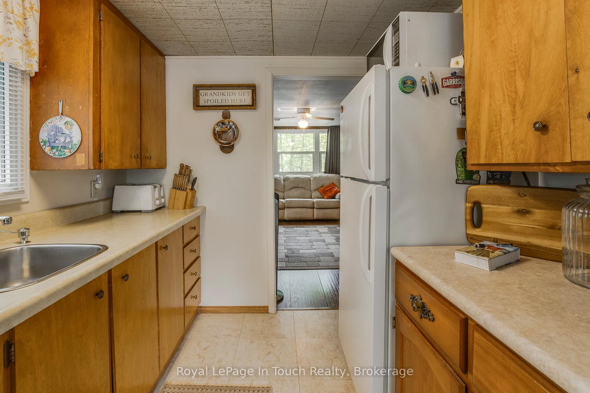 Photo 15 of 9 Earldom Boulevard, Tay, Port McNicoll — HOMEH