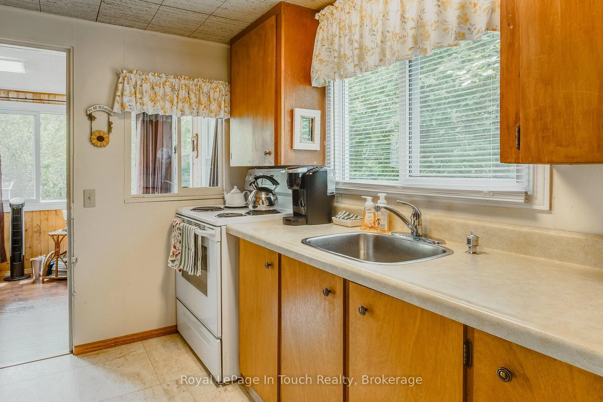 Photo 16 of 9 Earldom Boulevard, Tay, Port McNicoll — HOMEH