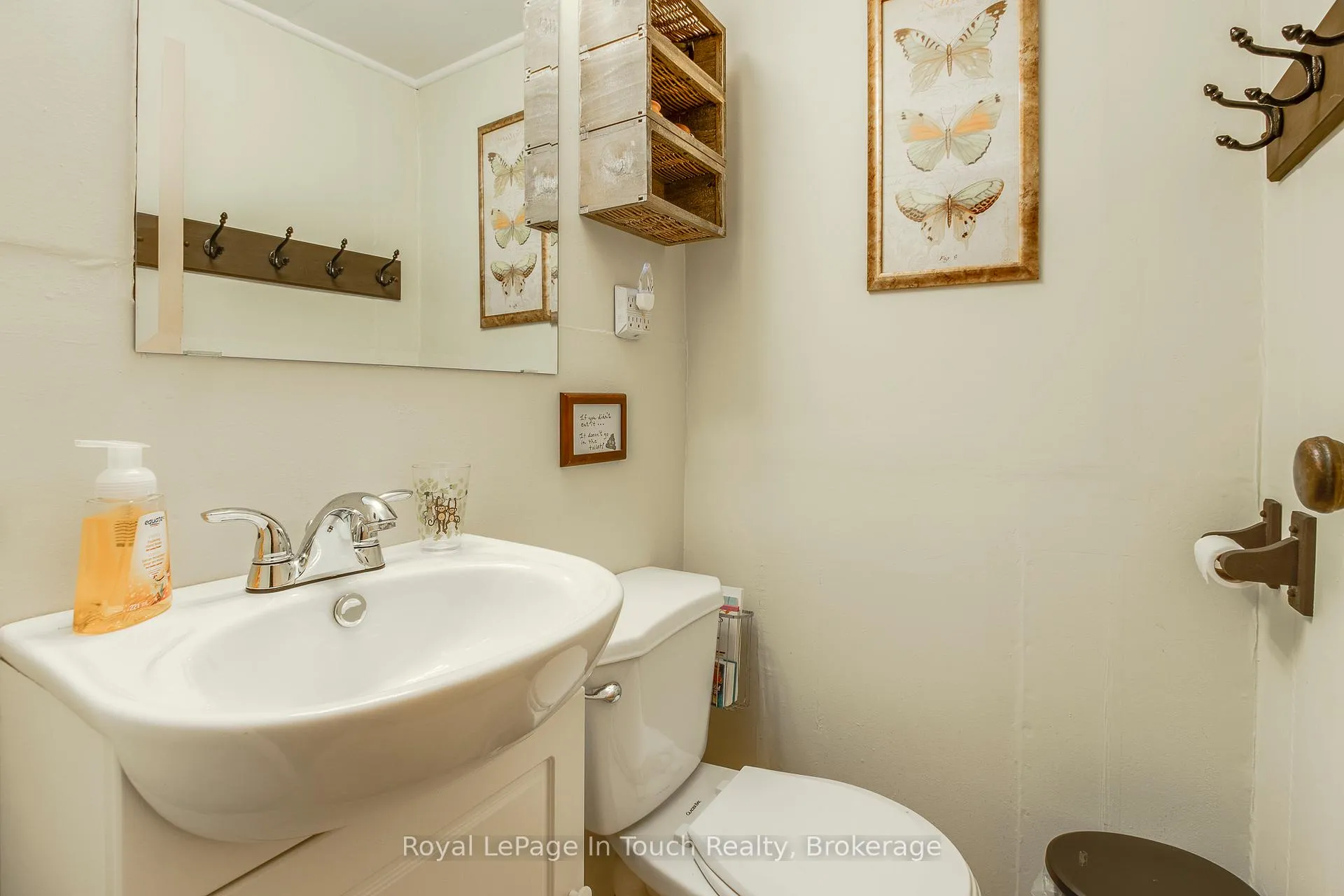 Photo 17 of 9 Earldom Boulevard, Tay, Port McNicoll — HOMEH