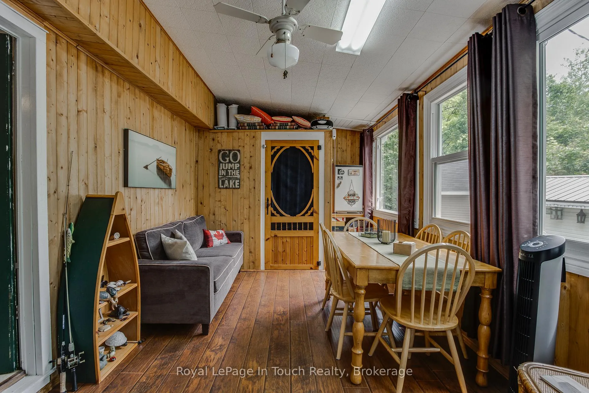Photo 18 of 9 Earldom Boulevard, Tay, Port McNicoll — HOMEH