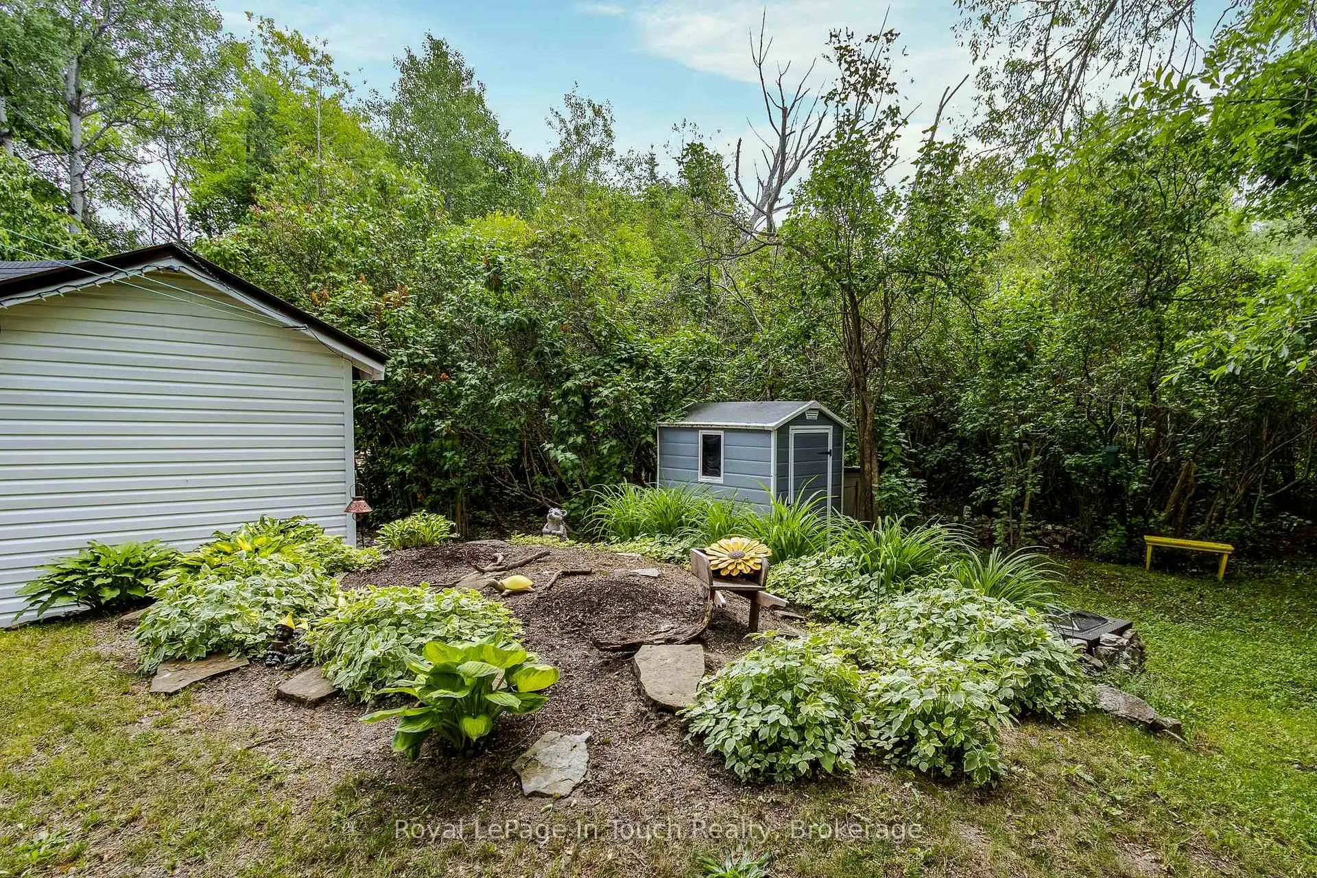 Photo 25 of 9 Earldom Boulevard, Tay, Port McNicoll — HOMEH